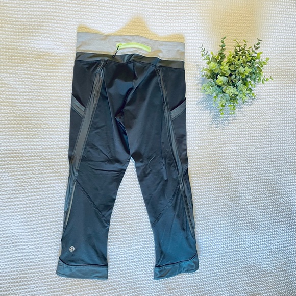 Lululemon Chase Me Crop II - Picture 3 of 6